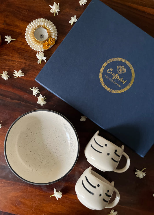 Whiskers and Pasta Rakhi Hamper