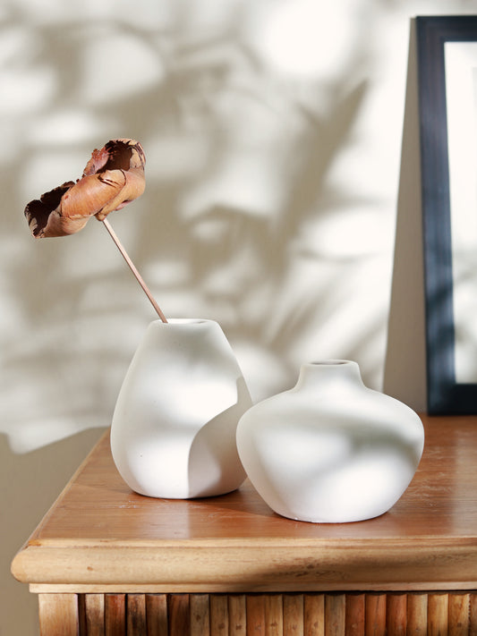 Esoteric Vases (White -Set of 2)