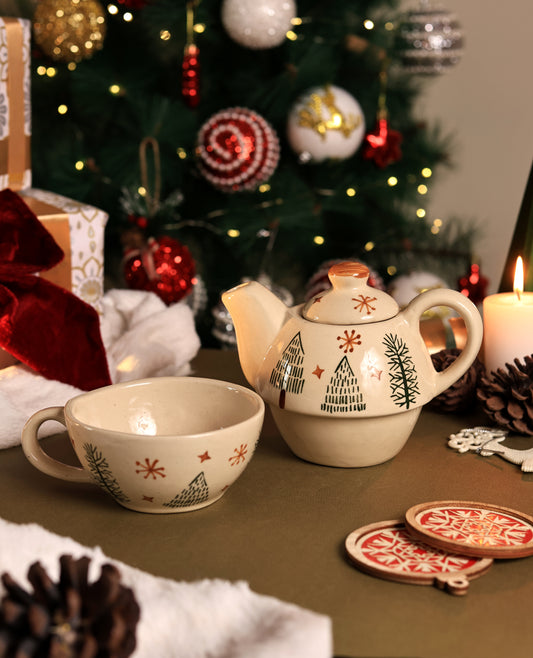 Santa’s Sip & Serve Kettle Set