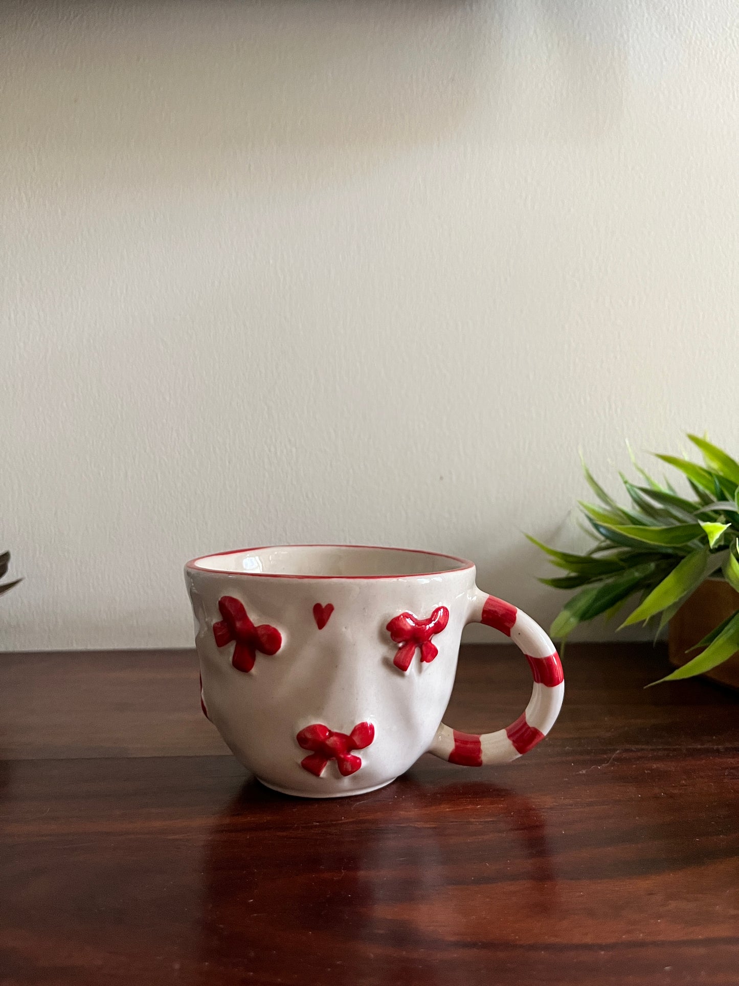 Red Bow Mug