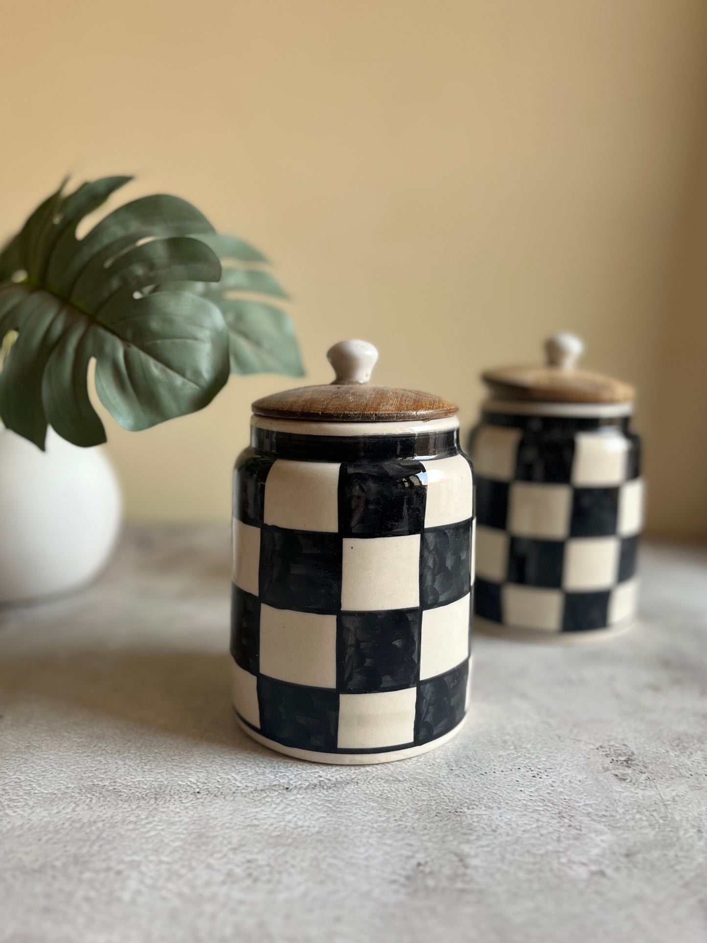 Black Check Airtight Jar