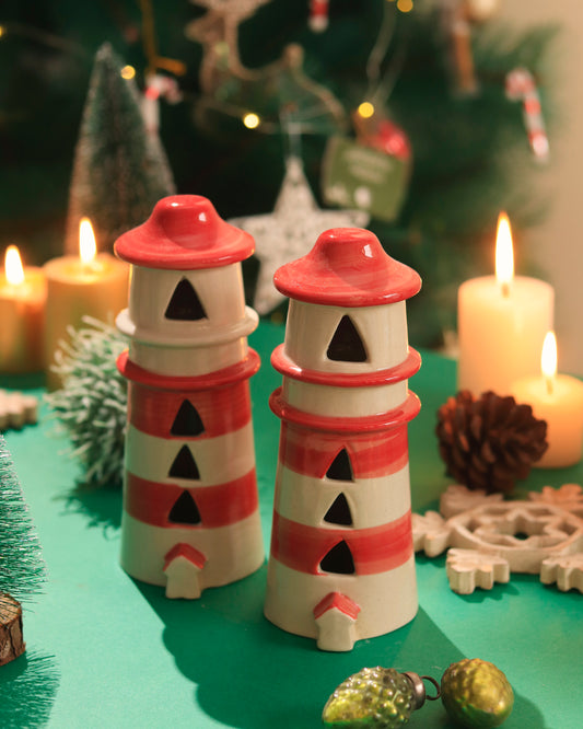 Christmas Red n White Light House