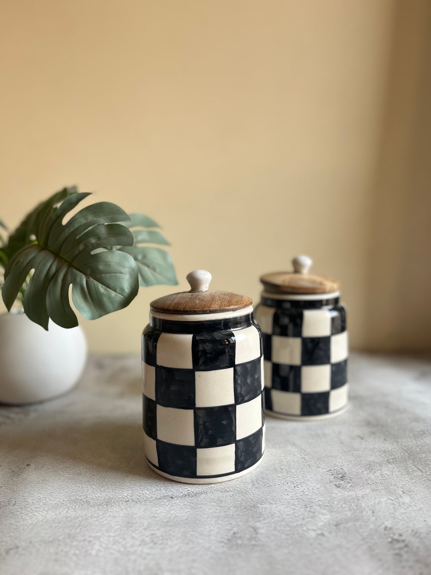 Black Check Airtight Jar