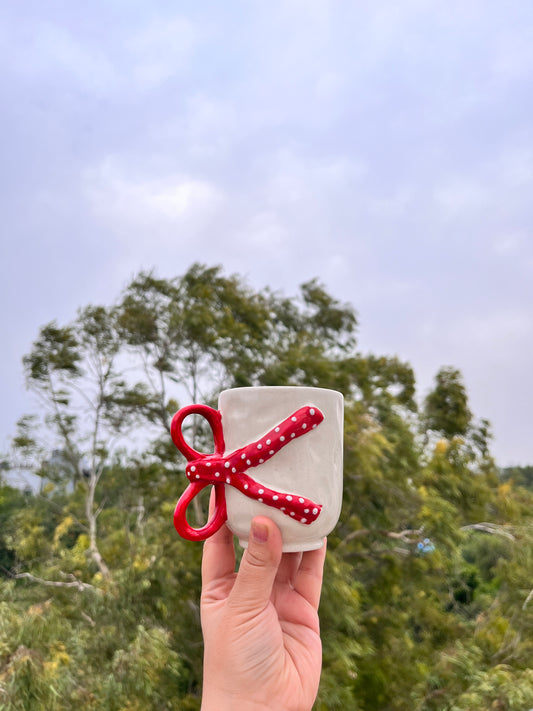Red Bow Handle Mug