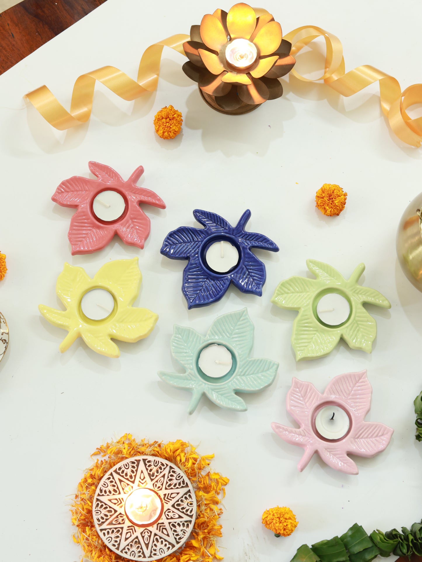 Leaf Diya/T-Light Holders Set of 6