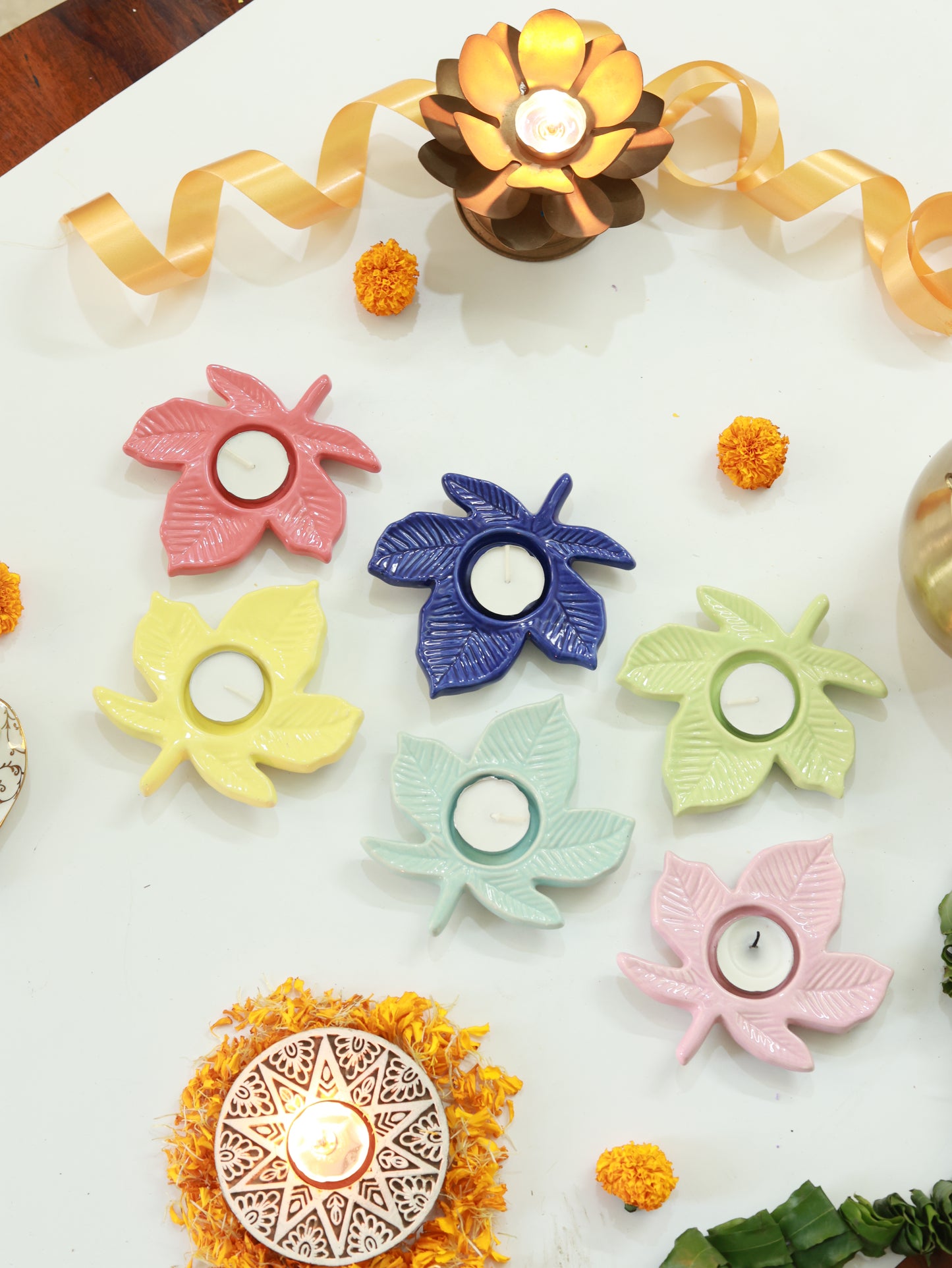 Leaf Diya/T-Light Holders Set of 6