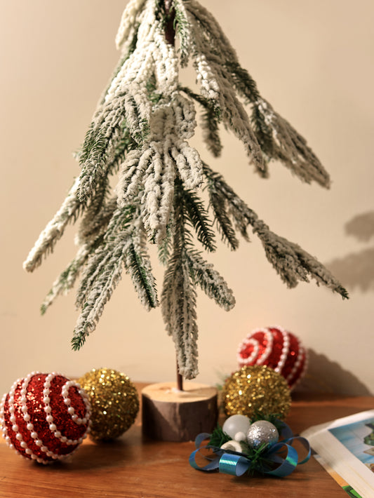 Snowy Christmas Tree