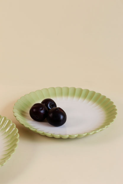 Green-White Plate and Mug Combo