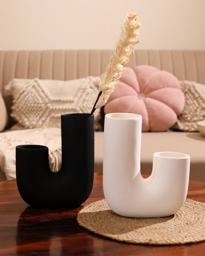 'J' Vase Combo (Black & White)