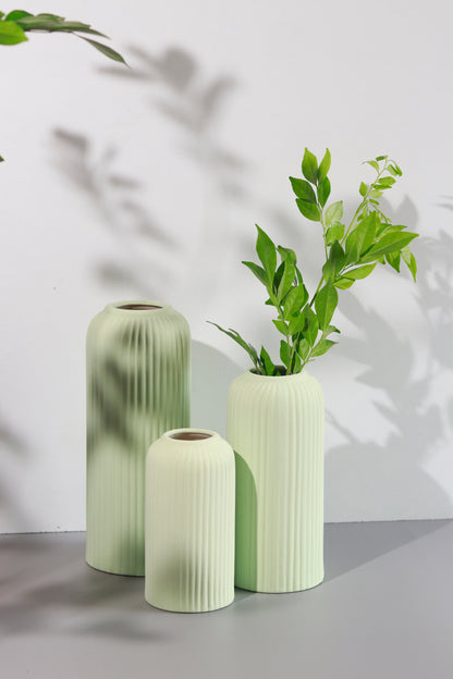 Ribbed Vase- Light Green