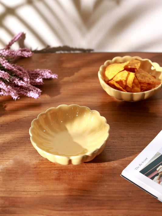 Yellow Flower Dessert Bowl