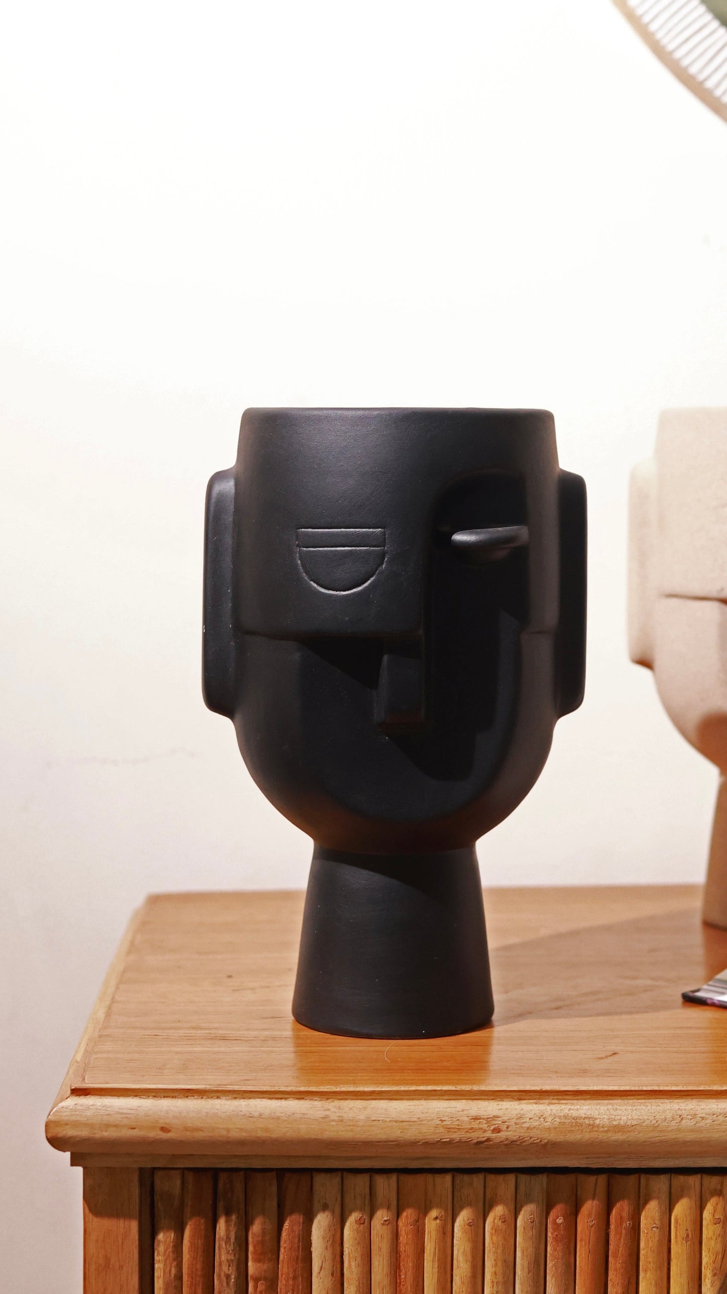 Abstract Face Vase 2.0 (Black)