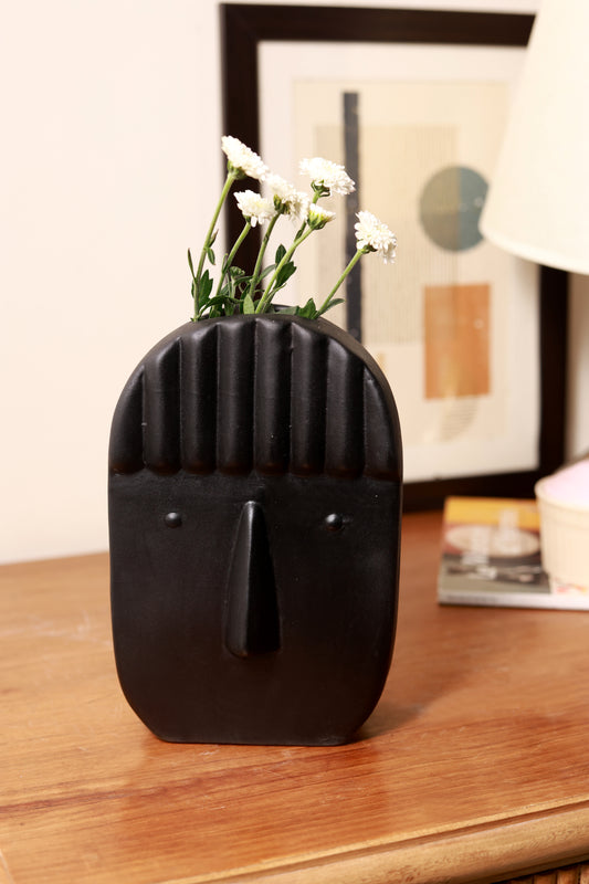 Ribbed Fringe Vase- Black