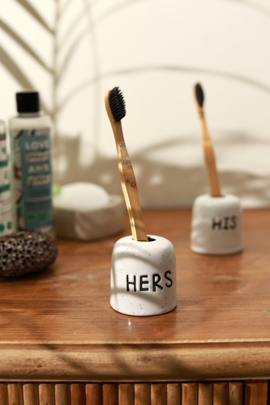'HIS' 'HER' Toothbrush Holder