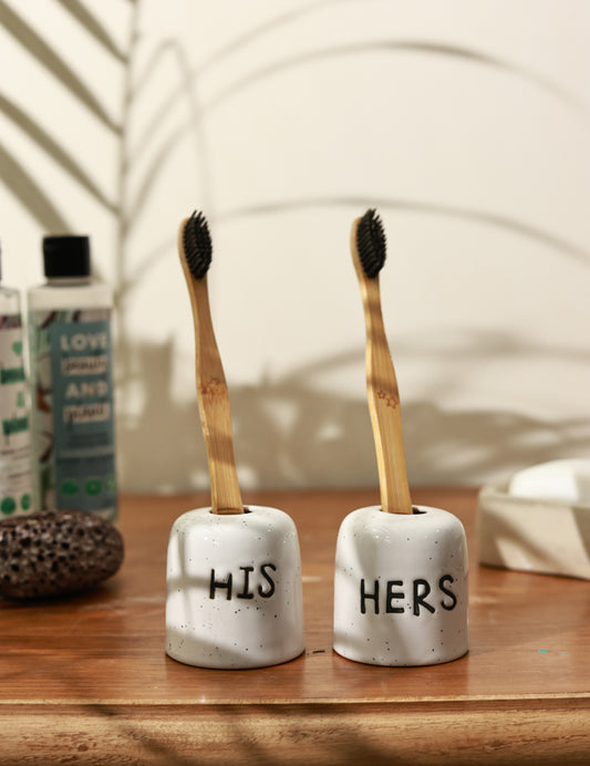'HIS' 'HER' Toothbrush Holder