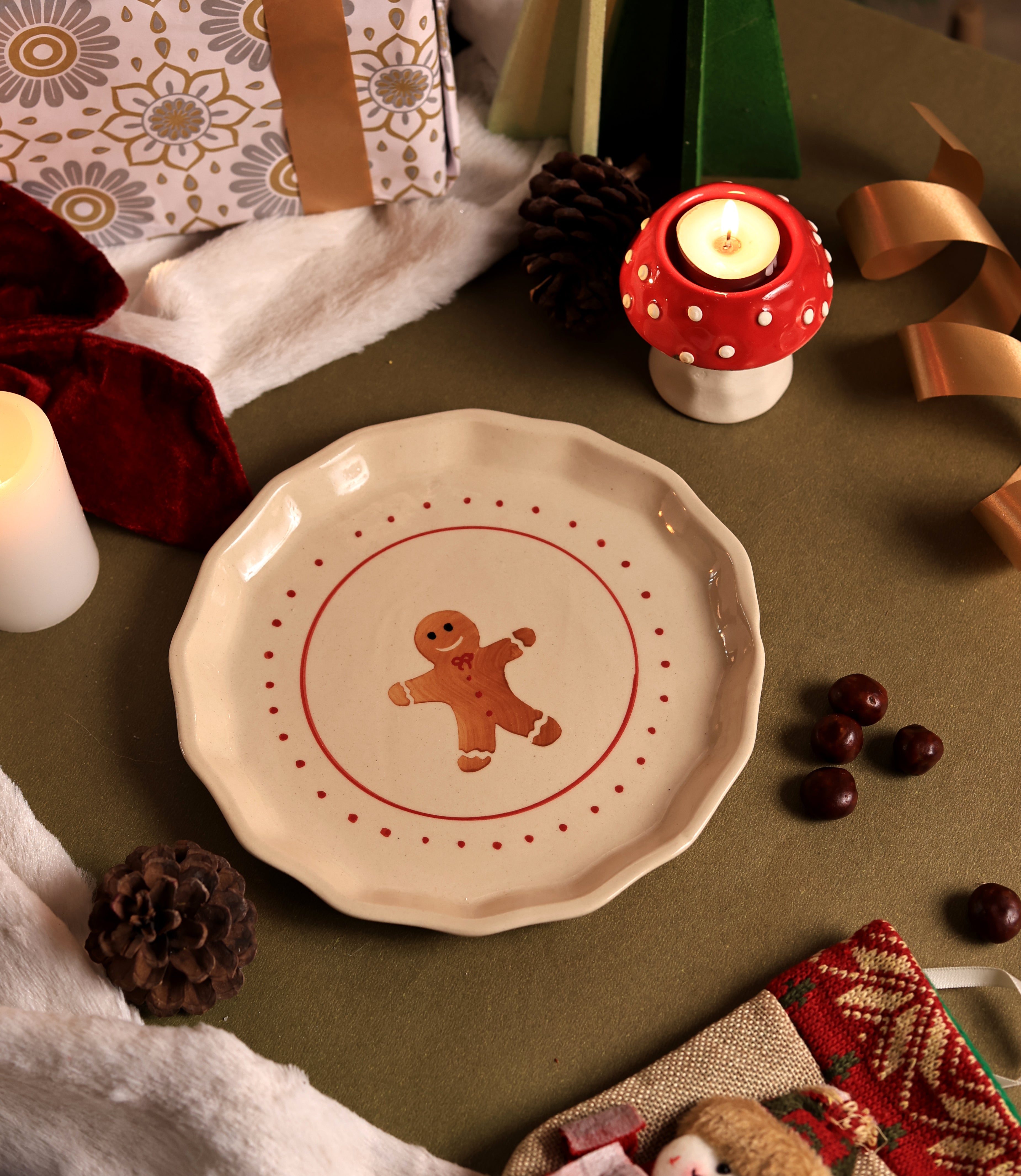 Hanpainted - Gingerbread Snack Plate – Craftribal