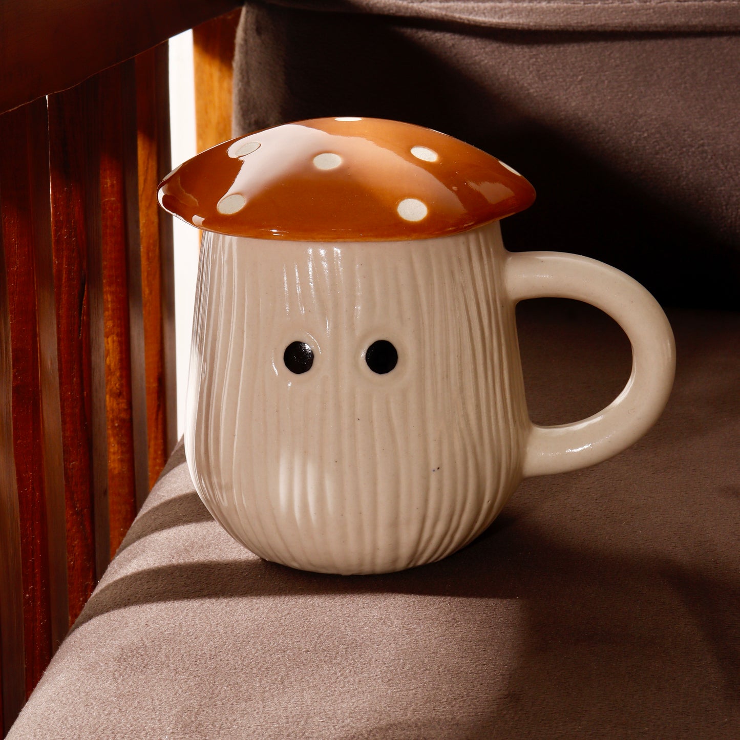 Mushroom Mug with lid (Brown)