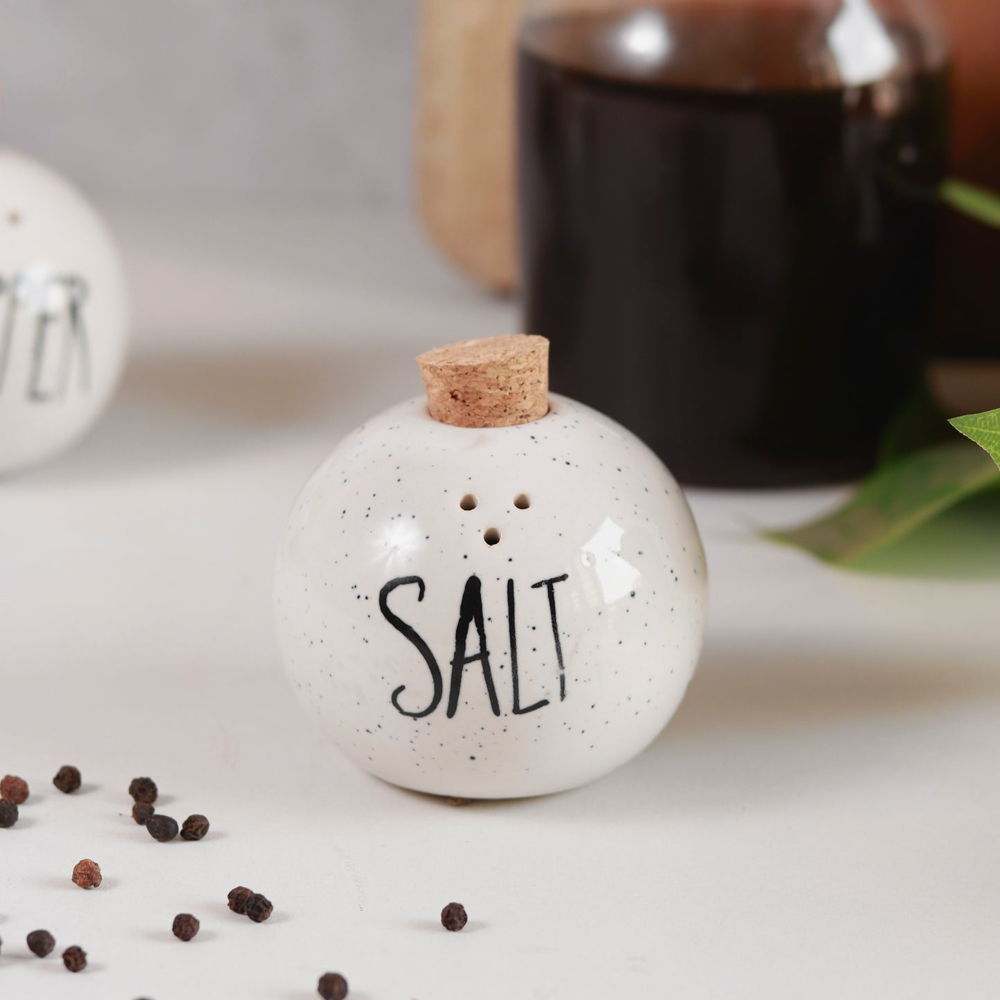 'Salt' n 'Pepper' Shakers with cork