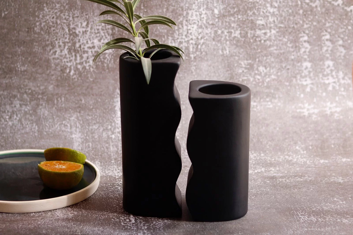 Twin Tower Ceramic Vase (black)