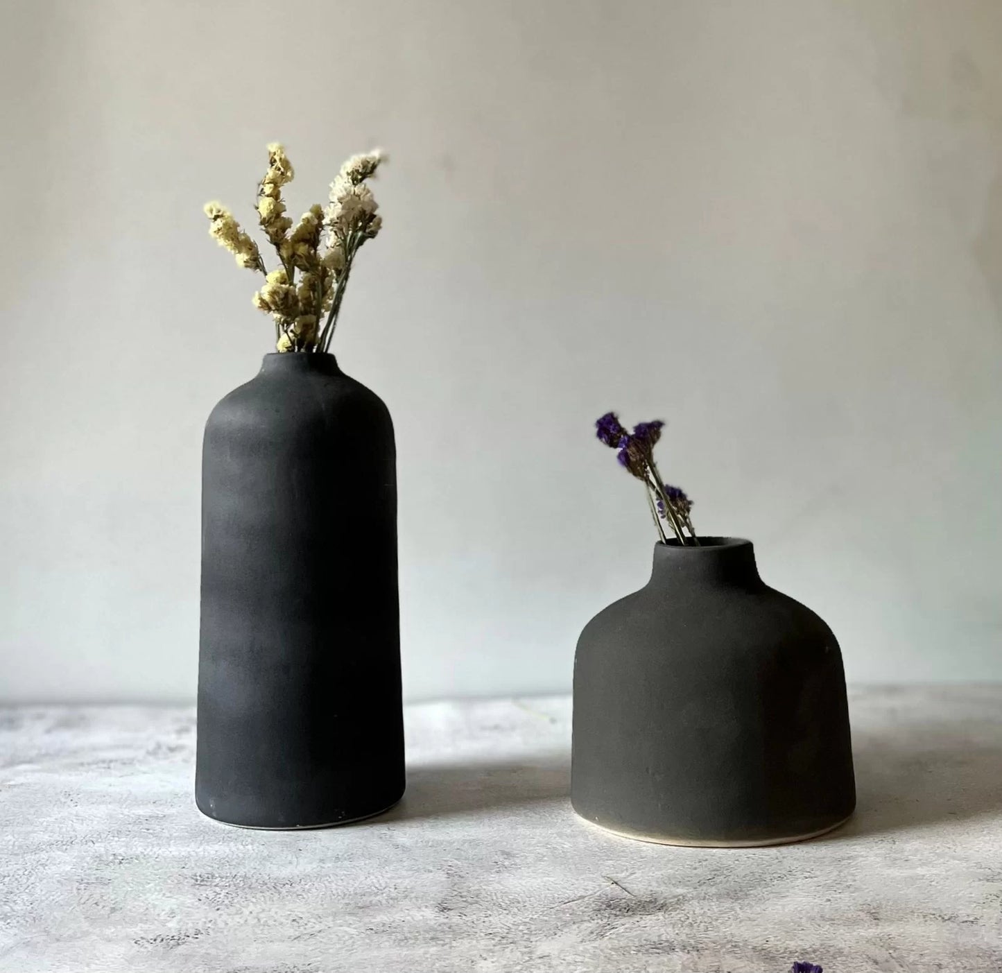 Matte Clay Vases- Black (Set of 2)