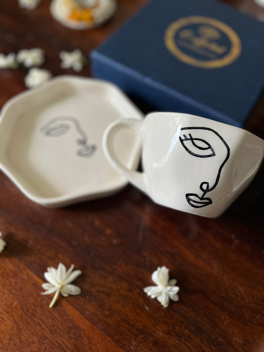 Face Line Art Breakfast Set Gift Hamper