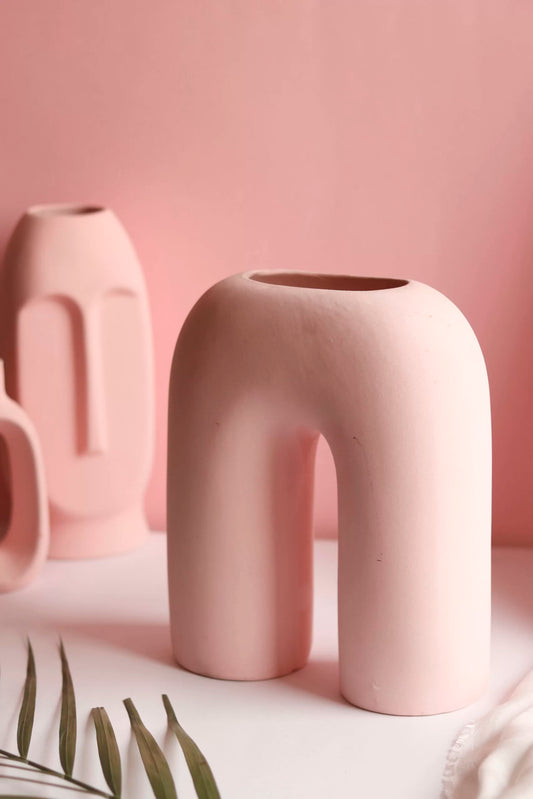 Inverted ‘U’ Vase- Pink